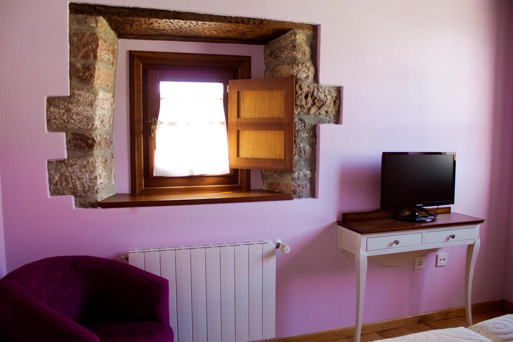 Hotel Y Apartamentos El Camin Poo De Llanes Camera foto